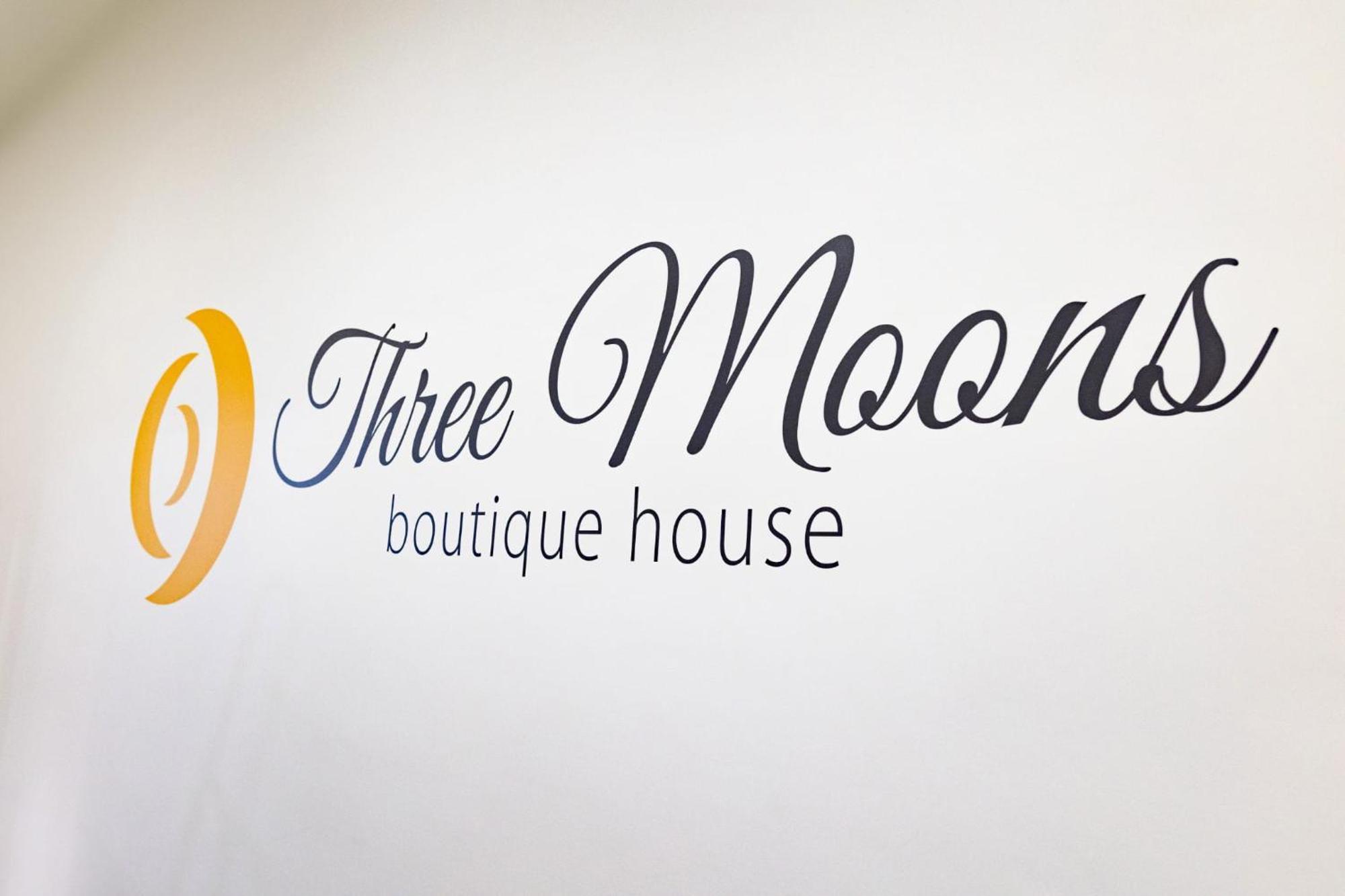 Three Moons Boutique House/Calypso Διαμέρισμα Σαλέρνο Εξωτερικό φωτογραφία