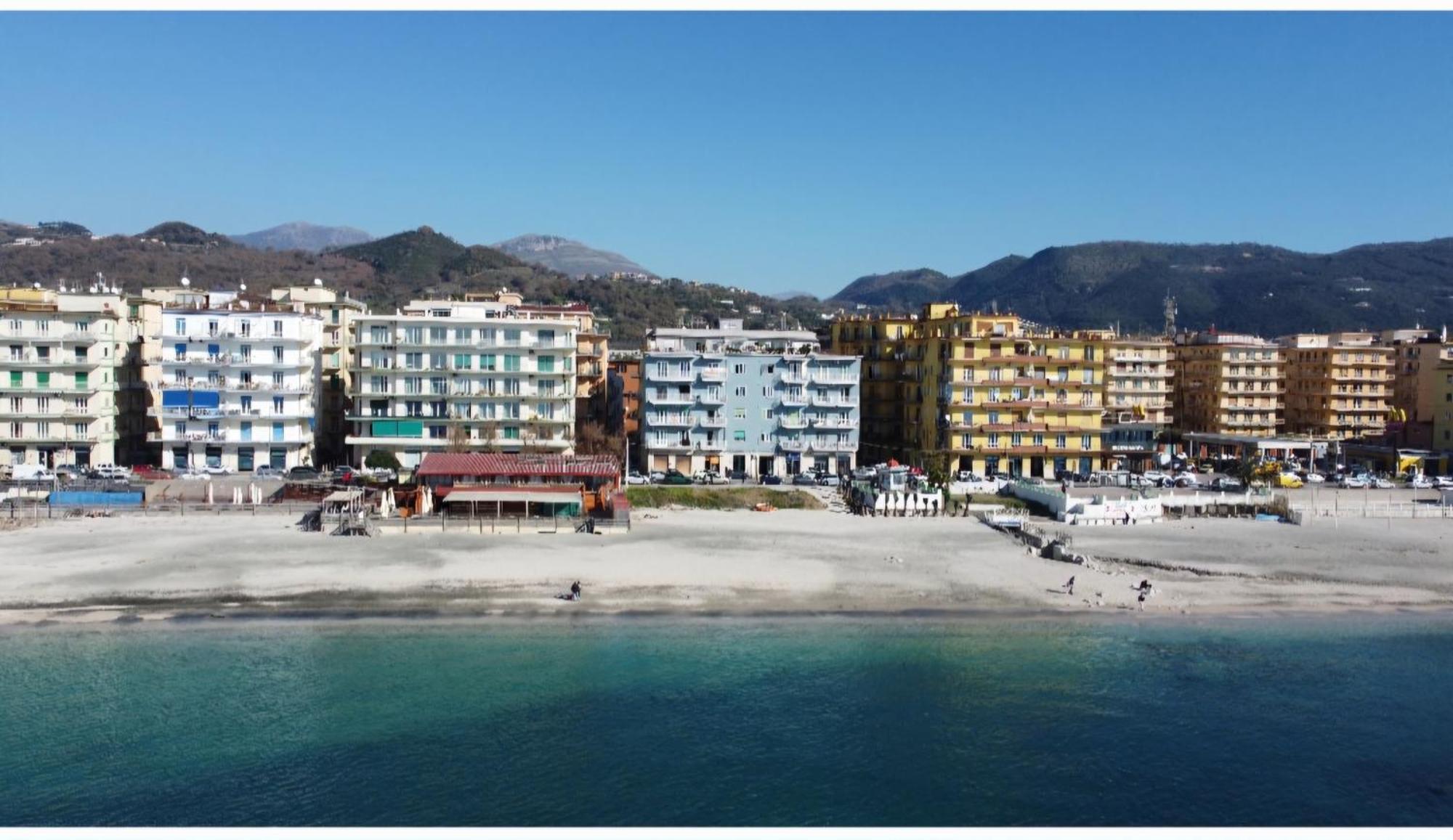Three Moons Boutique House/Calypso Διαμέρισμα Σαλέρνο Εξωτερικό φωτογραφία
