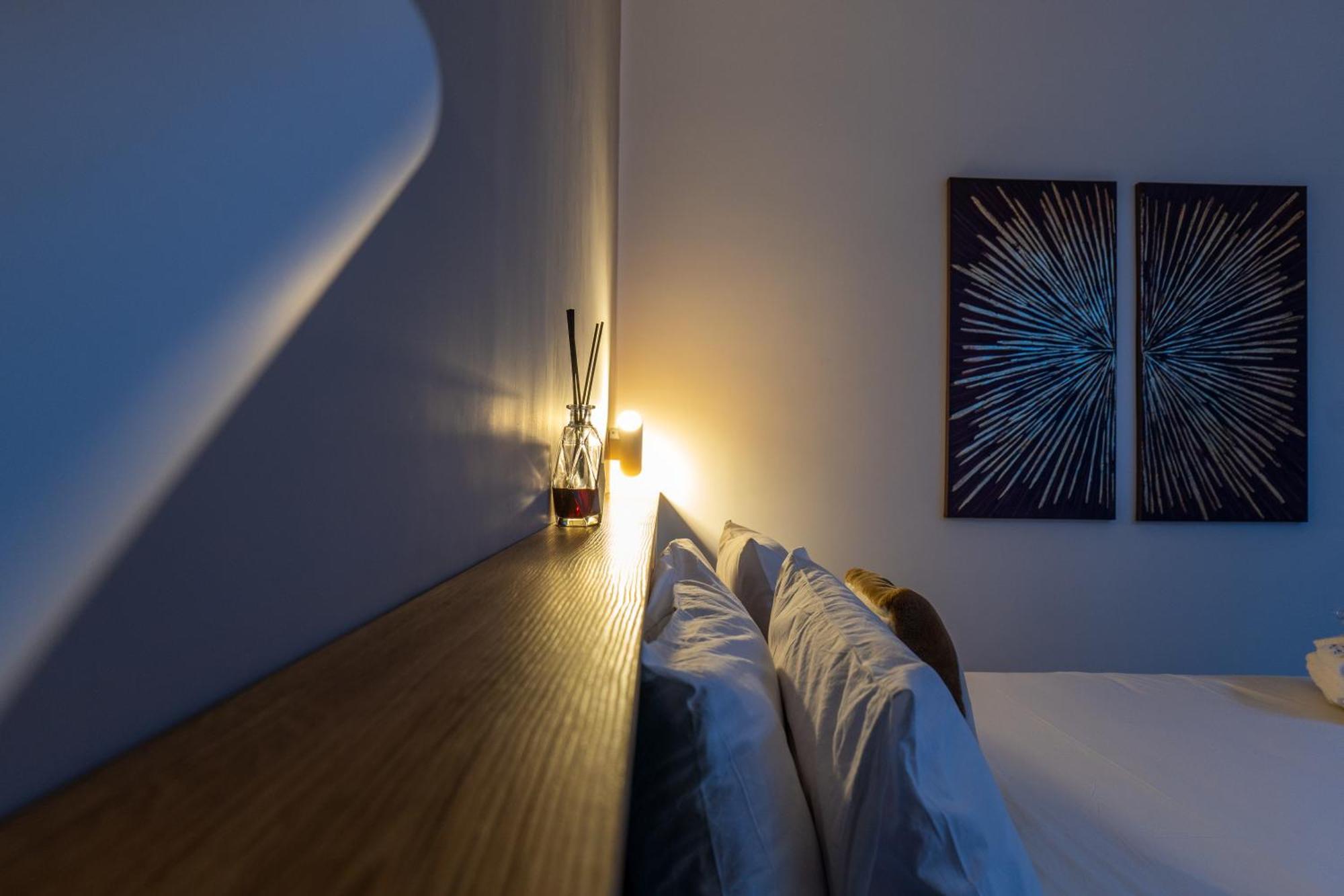 Three Moons Boutique House/Calypso Διαμέρισμα Σαλέρνο Εξωτερικό φωτογραφία