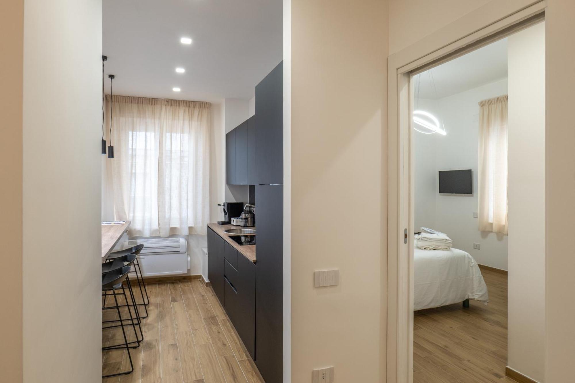 Three Moons Boutique House/Calypso Διαμέρισμα Σαλέρνο Εξωτερικό φωτογραφία